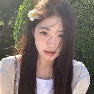 惠特妮海报